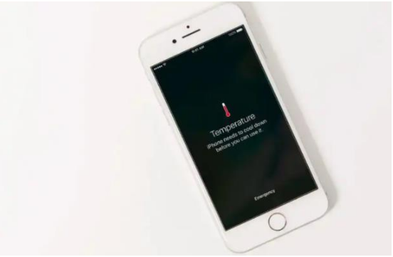 雄关区苹果手机维修分享iPhone 手机发热如何快速降温 